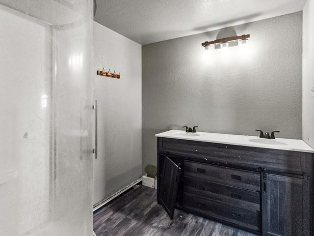 904 NW 6th St, Andrews, TX 79714