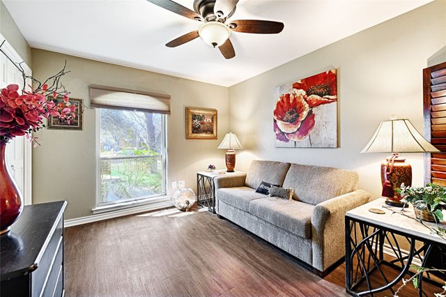 4017 Bobbin Lane, Addison, TX 75001