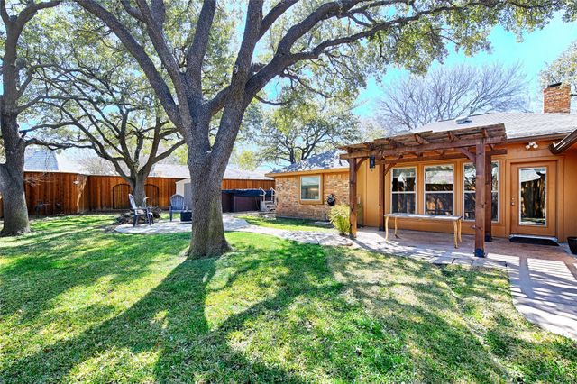 4017 Bobbin Lane, Addison, TX 75001