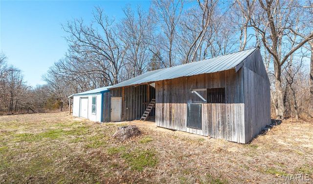 30 Highway E, Steelville, MO 65565