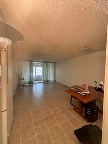 6091 NW 61st Avenue 110, Tamarac, FL 33319