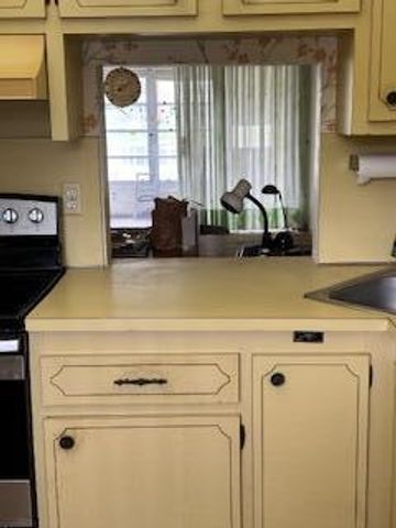 6091 NW 61st Avenue 110, Tamarac, FL 33319