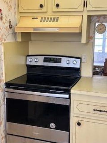 6091 NW 61st Avenue 110, Tamarac, FL 33319