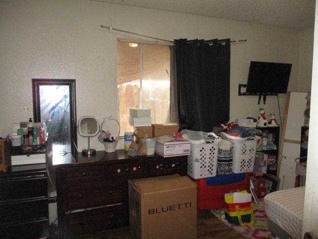 1237 E Hazelton, Stockton, CA 95205