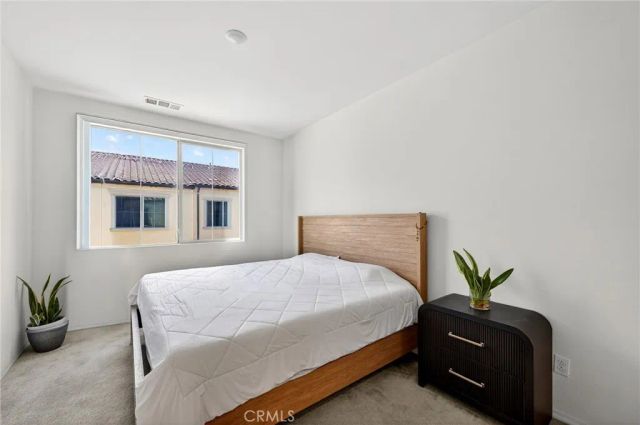 2845 E Berry Loop 33, Ontario, CA 91761