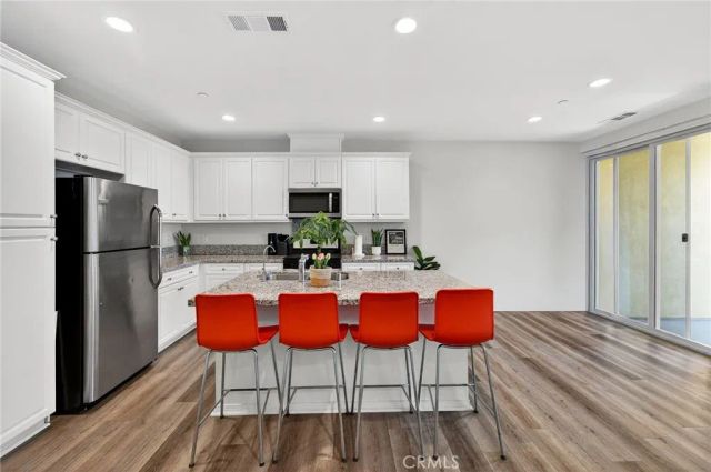 2845 E Berry Loop 33, Ontario, CA 91761