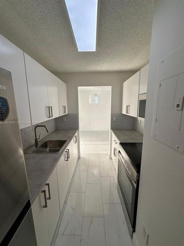 7401 SW 152nd Avenue 208-1, Miami, FL 33193