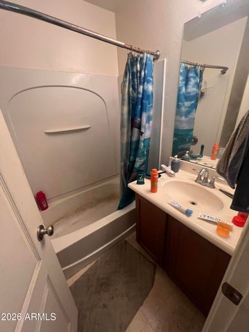 2016 N 78TH Avenue, Phoenix, AZ 85035