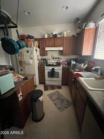 2016 N 78TH Avenue, Phoenix, AZ 85035