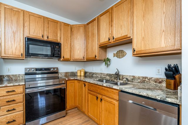 722 Huffine Manor Cir, Franklin, TN 37067
