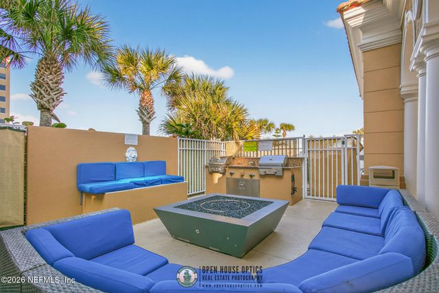 80 SURFVIEW Drive 611, Palm Coast, FL 32137