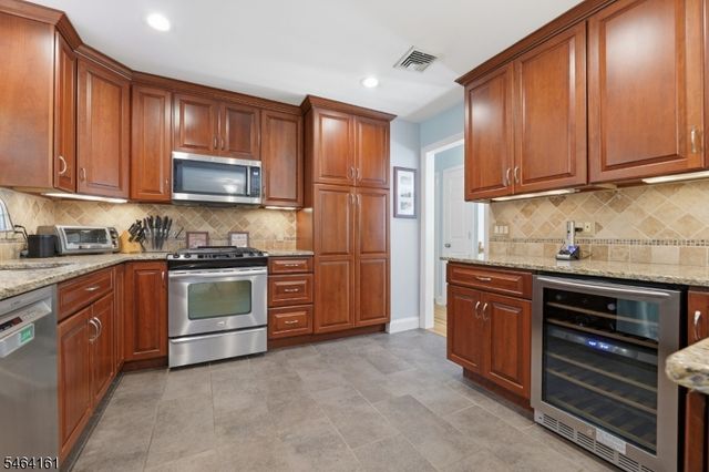1 Arlington Dr, Denville Twp., NJ 07834