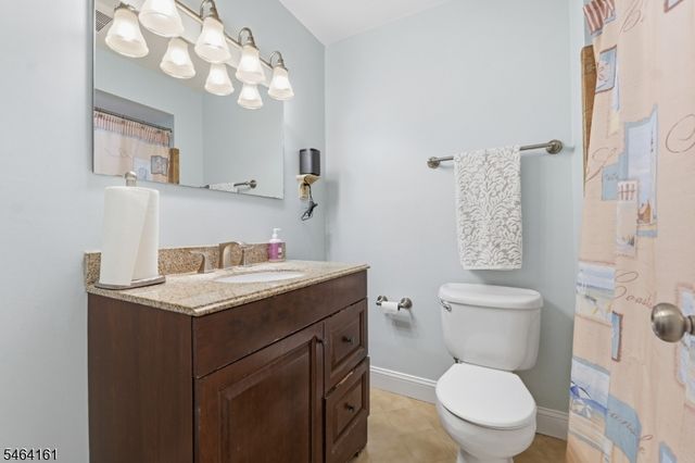 1 Arlington Dr, Denville Twp., NJ 07834
