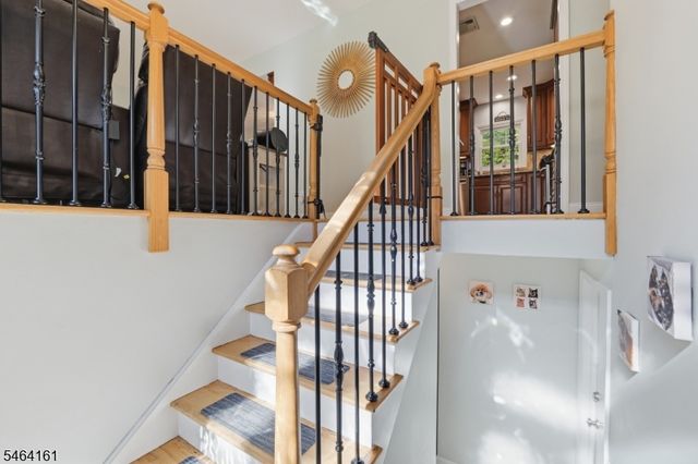 1 Arlington Dr, Denville Twp., NJ 07834