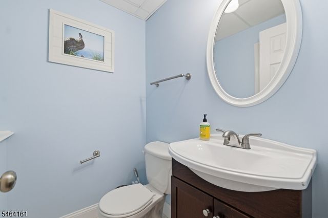 1 Arlington Dr, Denville Twp., NJ 07834