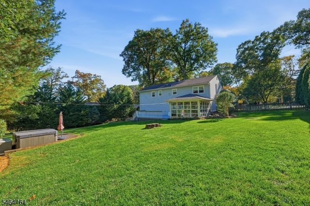 1 Arlington Dr, Denville Twp., NJ 07834