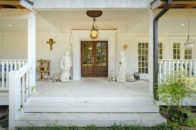 931 Trails End Drive, Cleveland, TX 77328