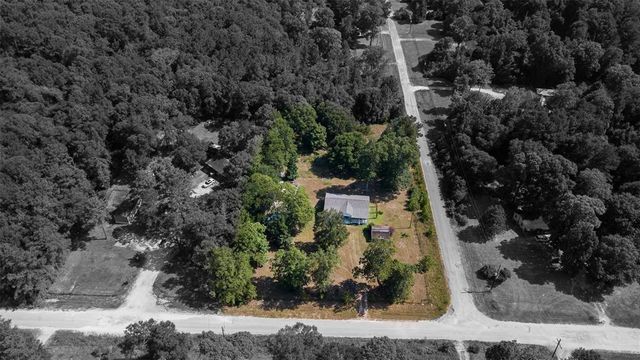 931 Trails End Drive, Cleveland, TX 77328