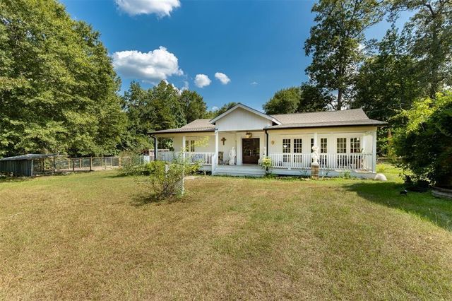 931 Trails End Drive, Cleveland, TX 77328