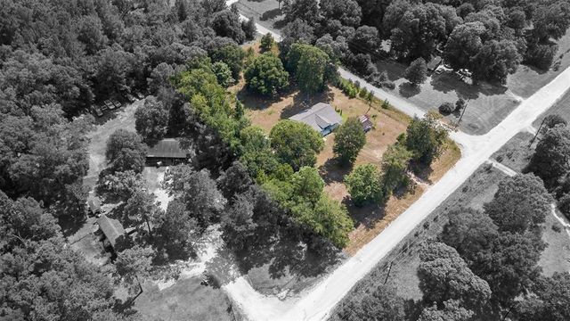 931 Trails End Drive, Cleveland, TX 77328