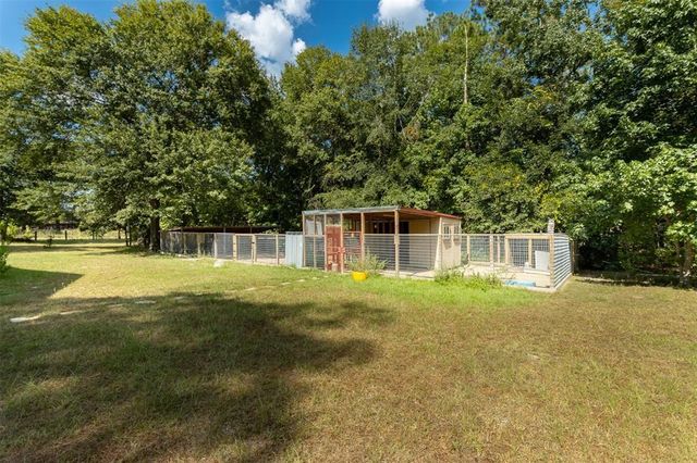 931 Trails End Drive, Cleveland, TX 77328
