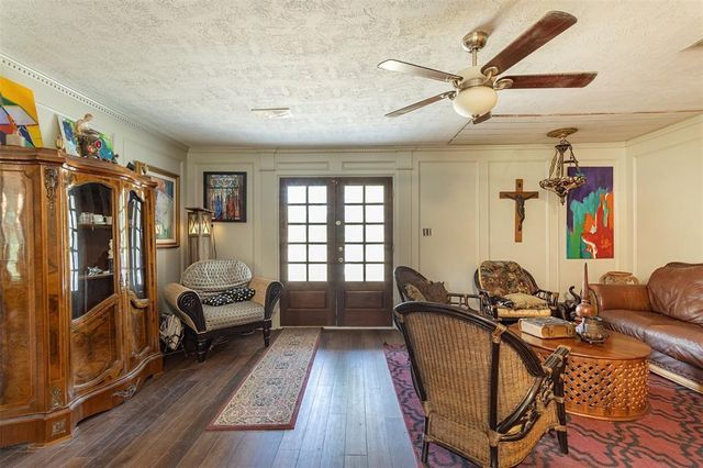 931 Trails End Drive, Cleveland, TX 77328