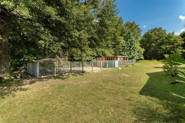 931 Trails End Drive, Cleveland, TX 77328