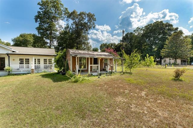 931 Trails End Drive, Cleveland, TX 77328