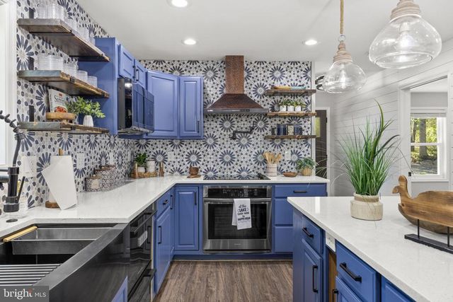 151 HARRISON CIR, Locust Grove, VA 22508