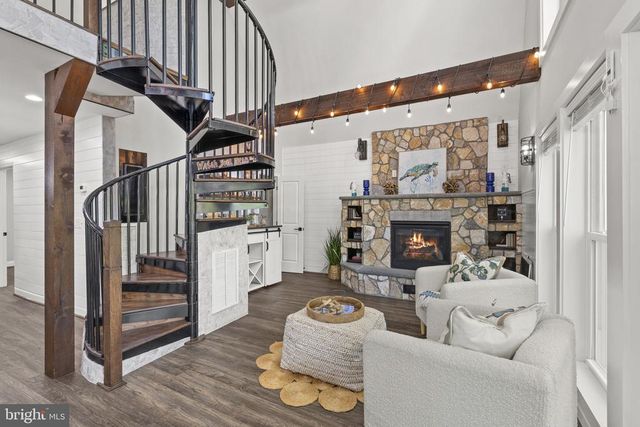 151 HARRISON CIR, Locust Grove, VA 22508