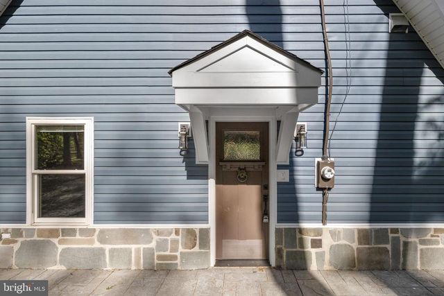 151 HARRISON CIR, Locust Grove, VA 22508