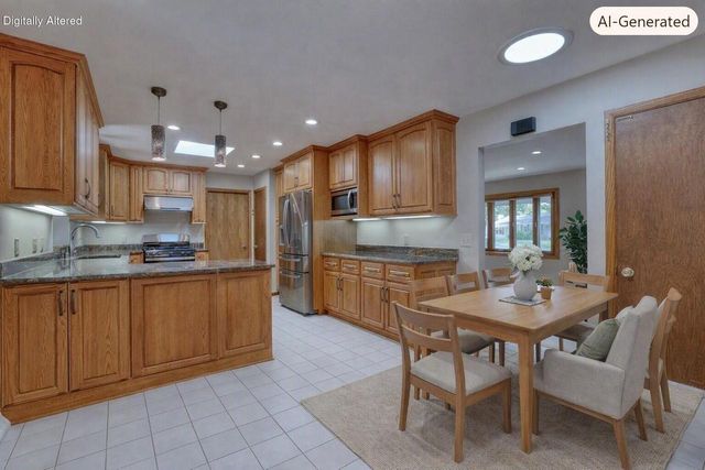 W167 Cottage AVENUE, Oconomowoc, WI 53066