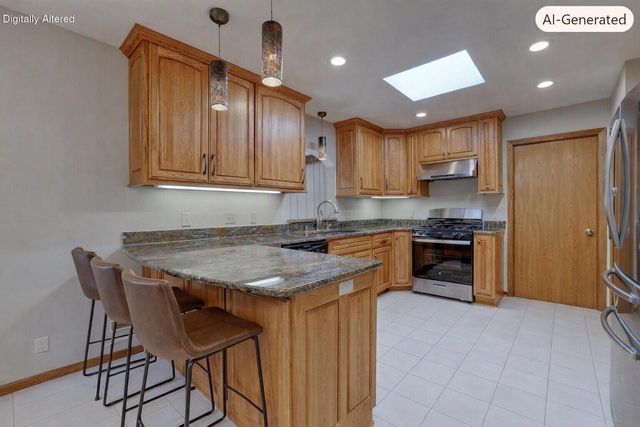 W167 Cottage AVENUE, Oconomowoc, WI 53066