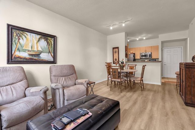 2401 NE 65th Street 112, Fort Lauderdale, FL 33308