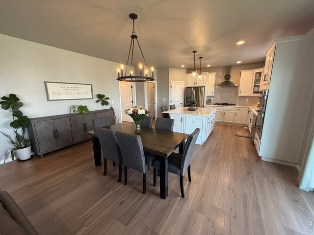 709 Hillspire Dr, Windsor, CO 80550