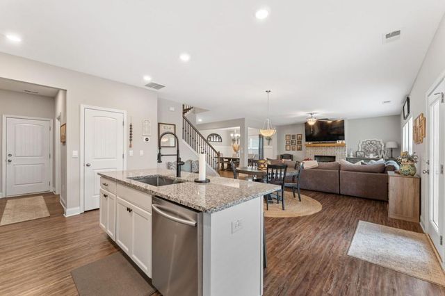 14 Cherry Blossom Walk, Dallas, GA 30132