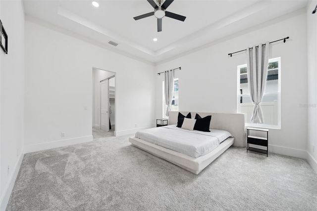 555 SANCTUARY GOLF PLACE, Apopka, FL 32712