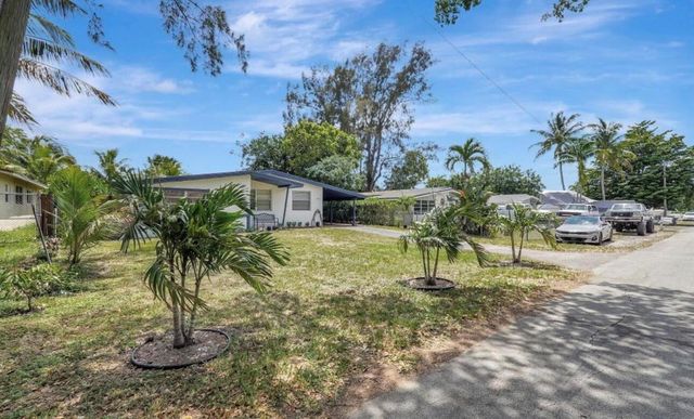 7530 Atlanta Street, Hollywood, FL 33024