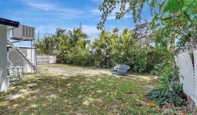 7530 Atlanta Street, Hollywood, FL 33024