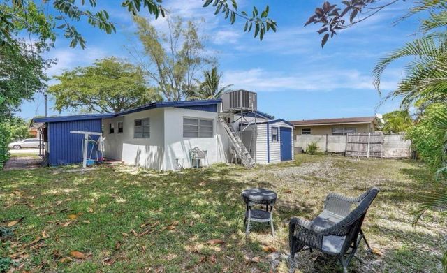7530 Atlanta Street, Hollywood, FL 33024