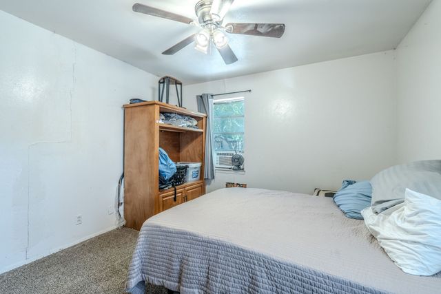 310 Jagoe Street, Krum, TX 76249