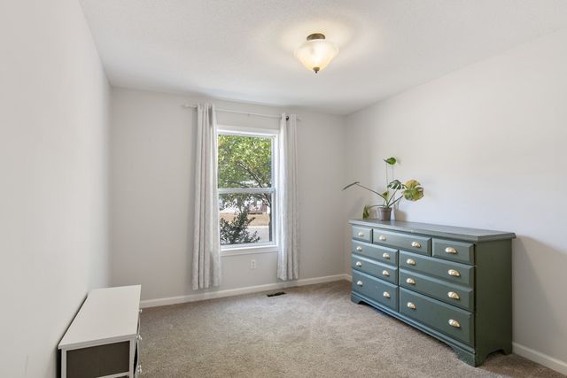 3218 N Senseney Cir, Clarksville, TN 37042