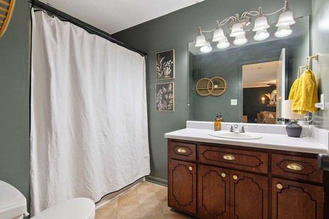 3218 N Senseney Cir, Clarksville, TN 37042