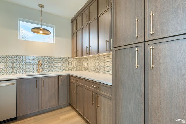 3094 S 2300 E, Millcreek, UT 84109