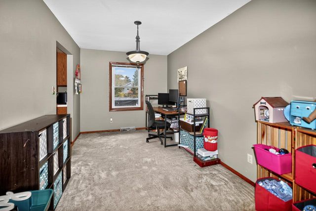 8416 W Forest Hill AVENUE, Franklin, WI 53132