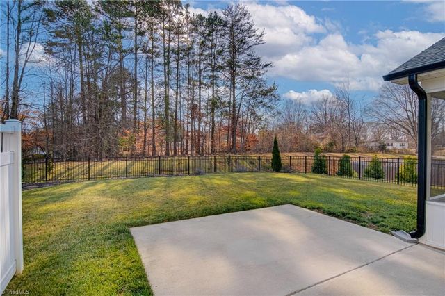 2543 Mossy Meadow Trail, Kernersville, NC 27284