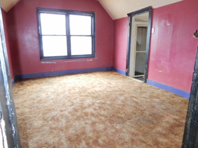 195 W 15th Street, Chicago Heights, IL 60411