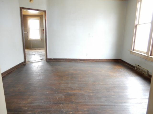 195 W 15th Street, Chicago Heights, IL 60411
