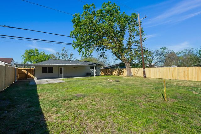 1218 Gary Avenue, Pasadena, TX 77502