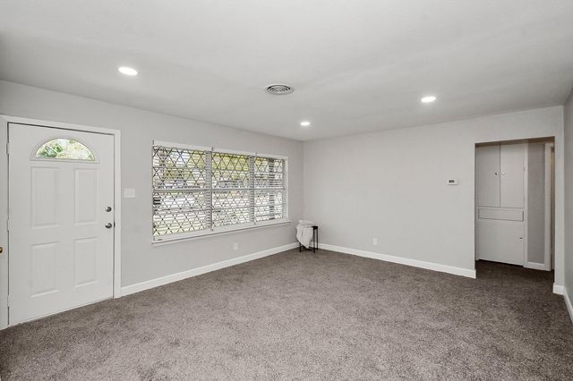 1218 Gary Avenue, Pasadena, TX 77502